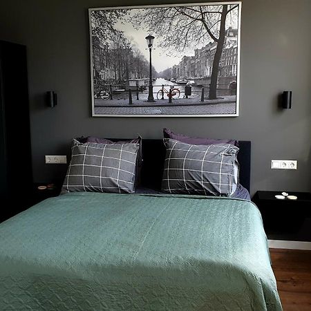 Amor Guesthouse Amsterdam Bagian luar foto